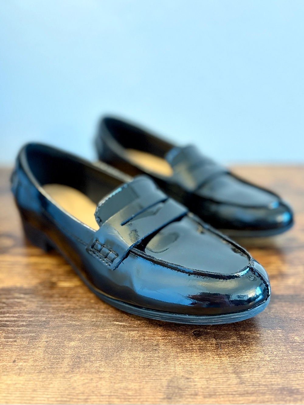 Clarks Un Blush Go Penny Loafer Black Patent Leather Women's 6.5 M